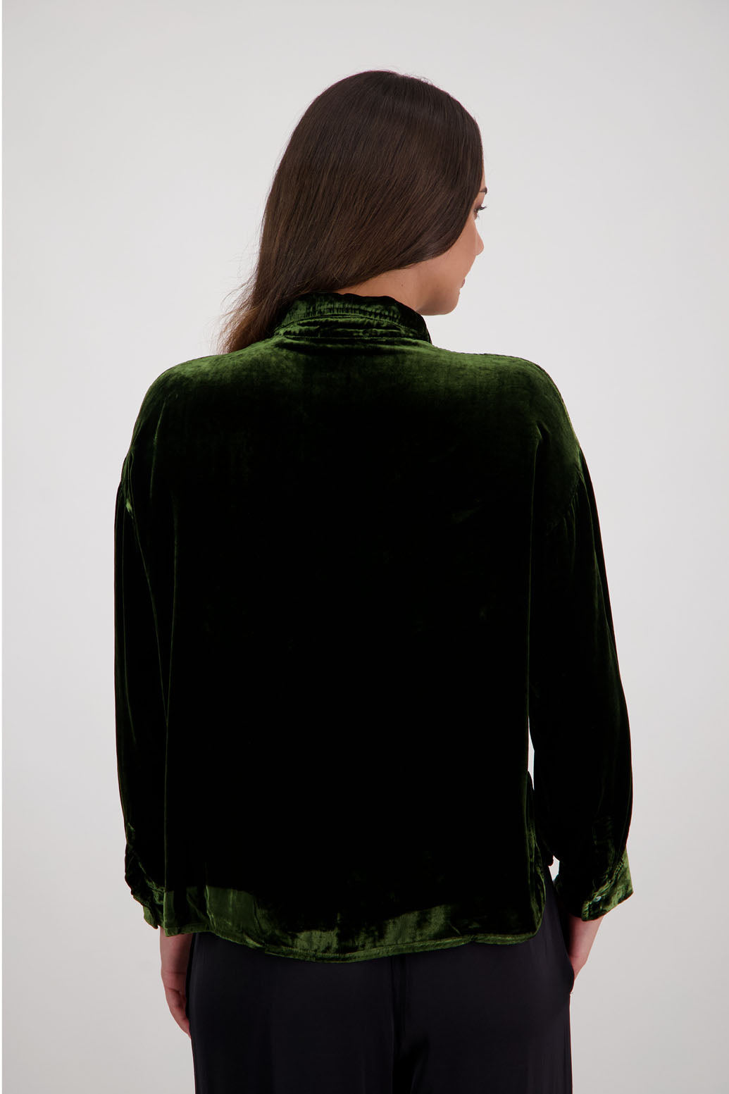 Ridge Shirt in Khaki Velvet by Briarwood NZ. A  18% Silk, 82% Rayon Velvet collared button through shirt with full length sleeves, longer at the back, side splits, pockets on front