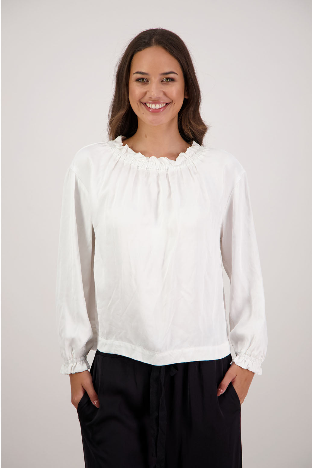 Rowan Top in Ivory by Briarwood NZ. 100% viscose easy fit top with full length sleeves, elasticated neck