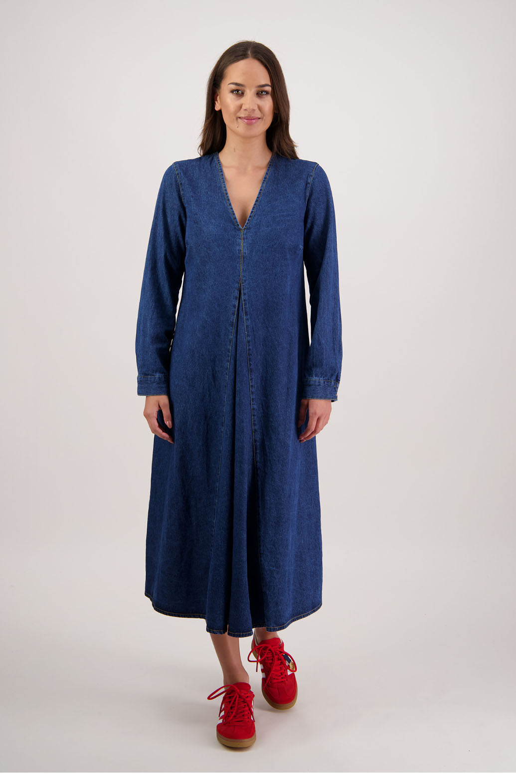 Roxie Denim Dress by Briarwood NZ. 100% cotton dress with V neck, full length sleeves with button closure, inset panel front & back