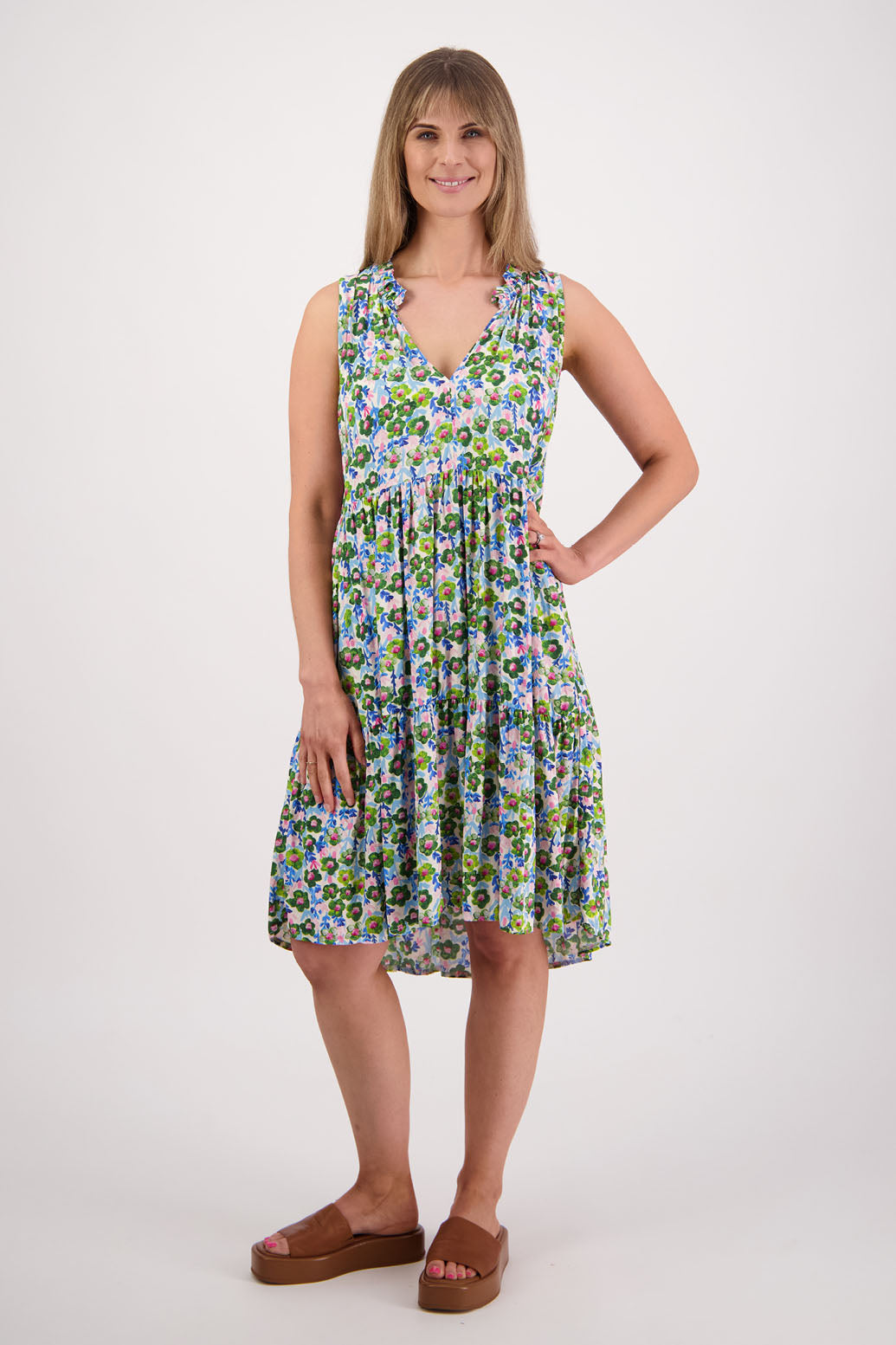 Womens sleeveless sundress, with two tier skirt and V neck with a slight ruffle. Briarwood NZ. Viscose. Sabrina. Daisy Print