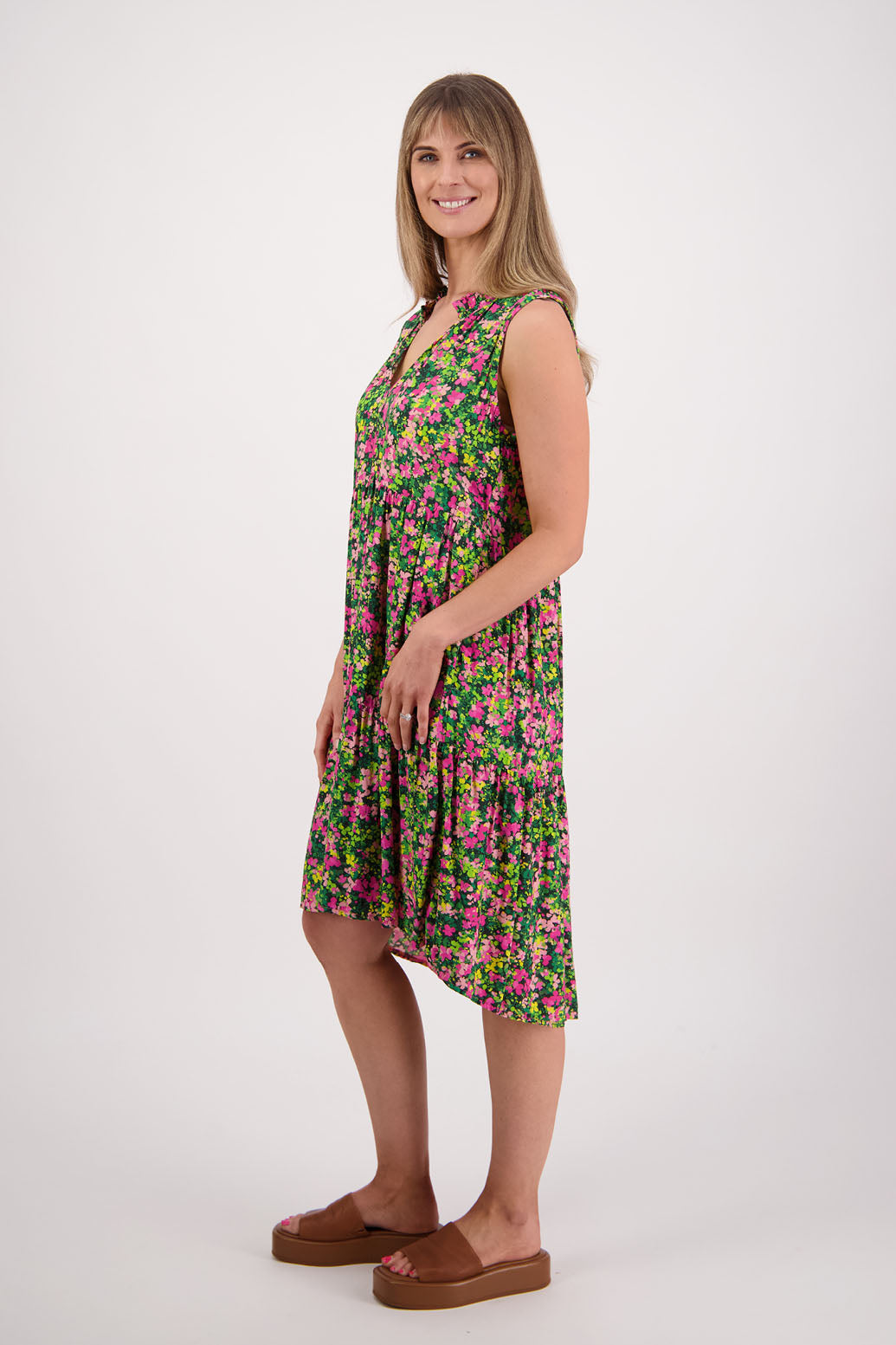 Womens sleeveless sundress, with two tier skirt and V neck with a slight ruffle. Briarwood NZ. Viscose. Sabrina. Pansy Print
