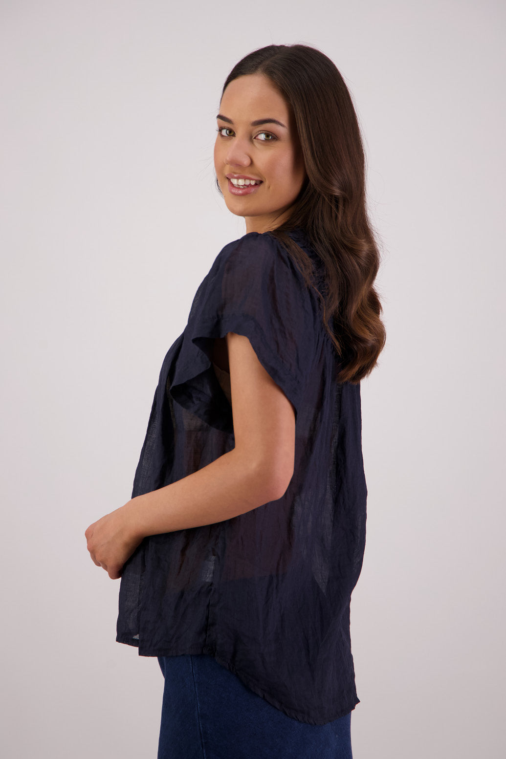 Side view Briarwood Sally Top in Ink.