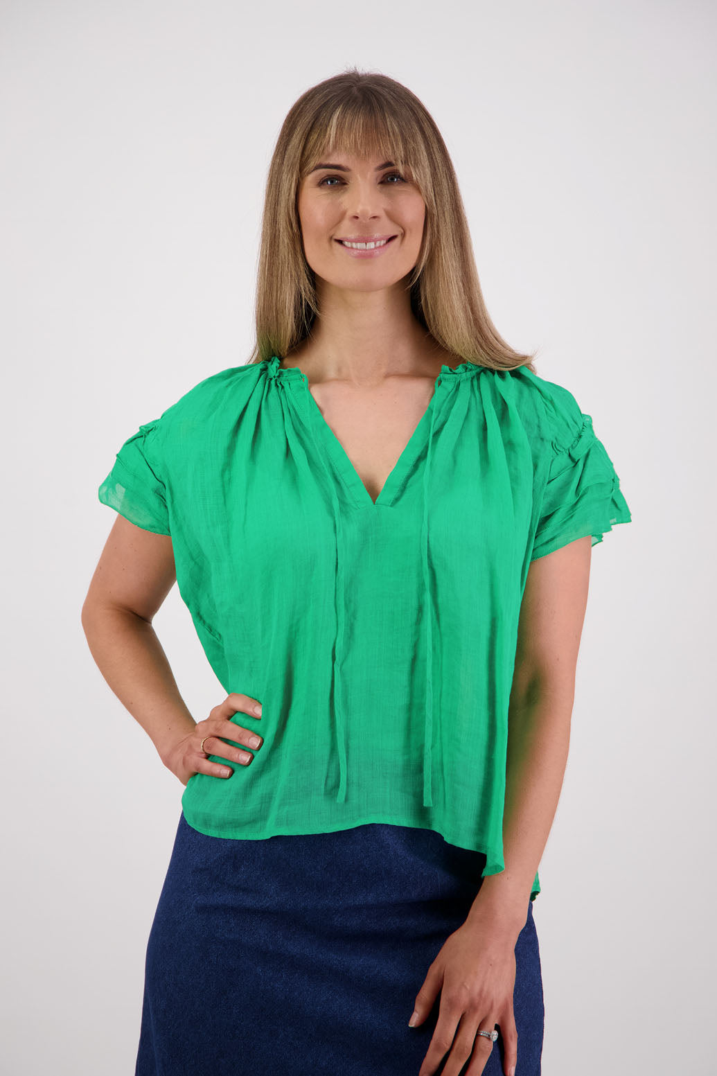 Shakespeare a soft floaty top with flattering layered short sleeves. Briarwood NZ. Ramie, Apple