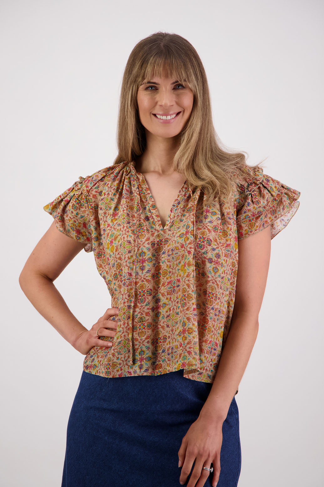 Shakespeare a soft floaty top with flattering layered short sleeves. Briarwood NZ. Ramie, Little Leaf print
