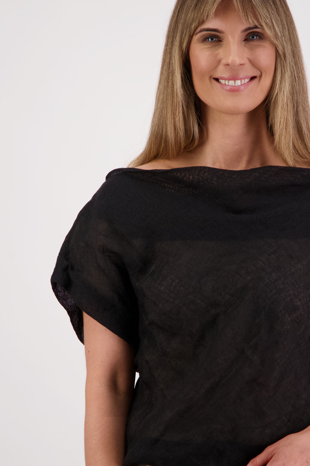 Womens lined, wide neck top that can be worn off the shoulder. Elastic panels around neckline. Linen Gauze. Briarwood NZ. Shelby, Black