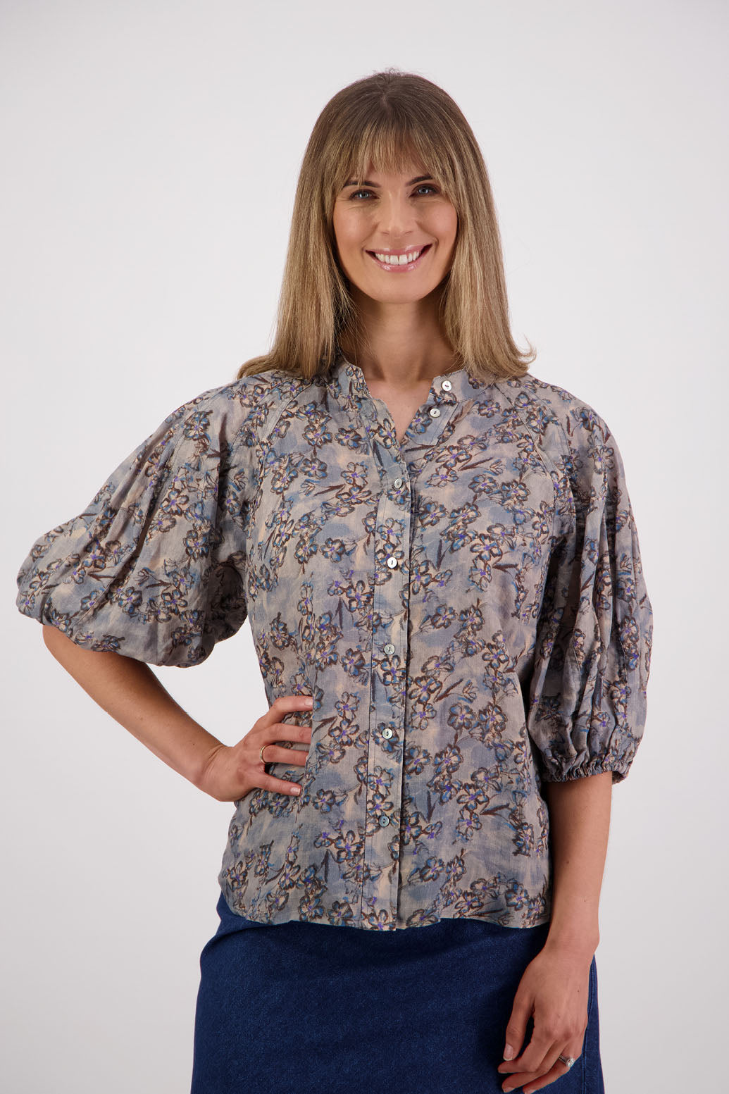 Womens shirt with elbow length puff sleeves and slimmer fit through the body. Briarwood NZ. Ramie, Sophia, Denim Daisy