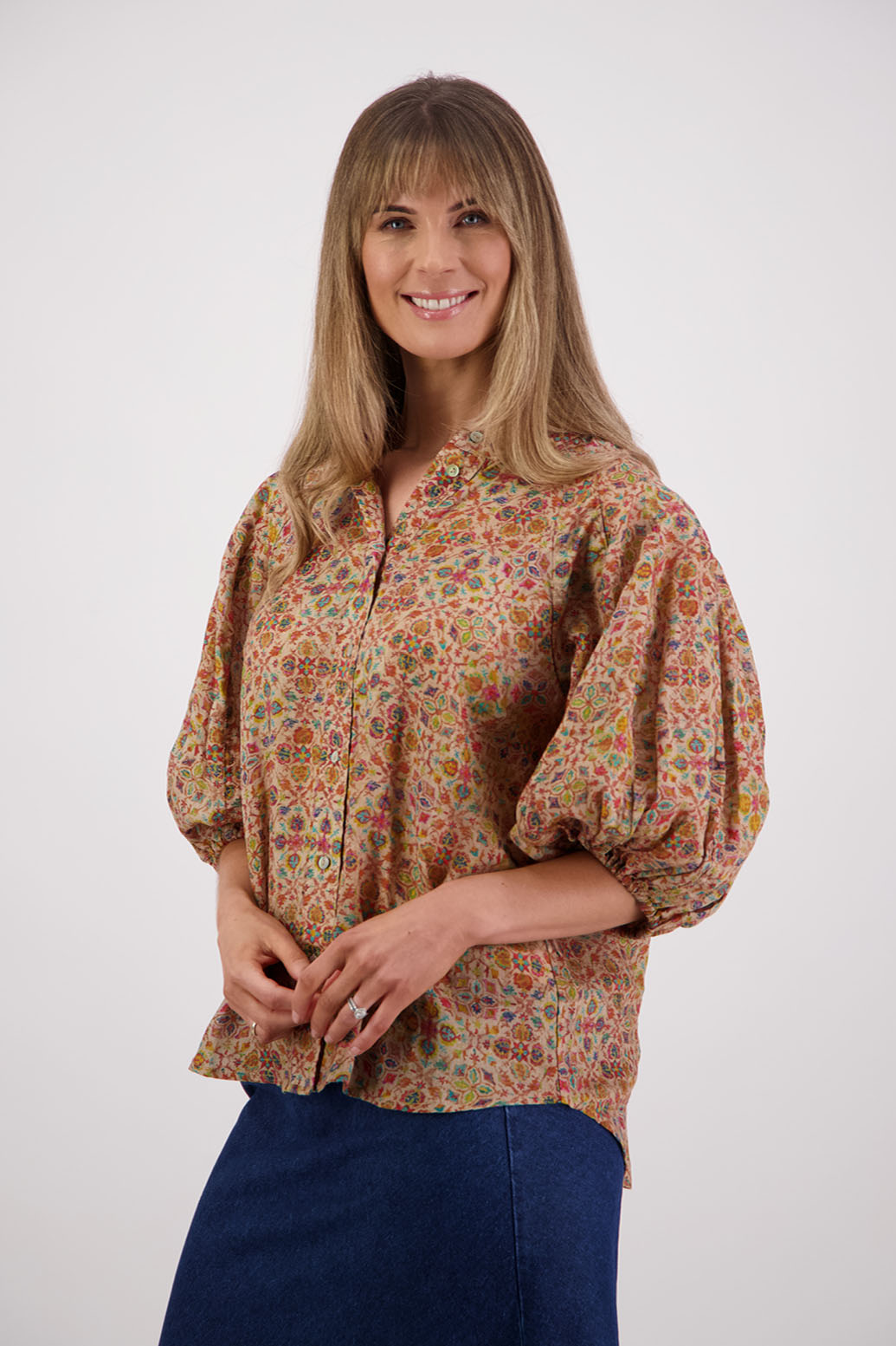 Womens shirt with elbow length puff sleeves and slimmer fit through the body. Briarwood NZ. Ramie, Sophia, Little Leaf