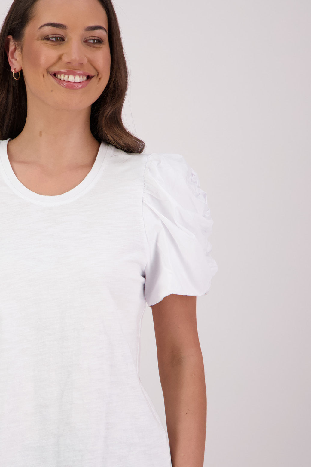 Closeup front view Briarwood Suzie T-shirt in White.