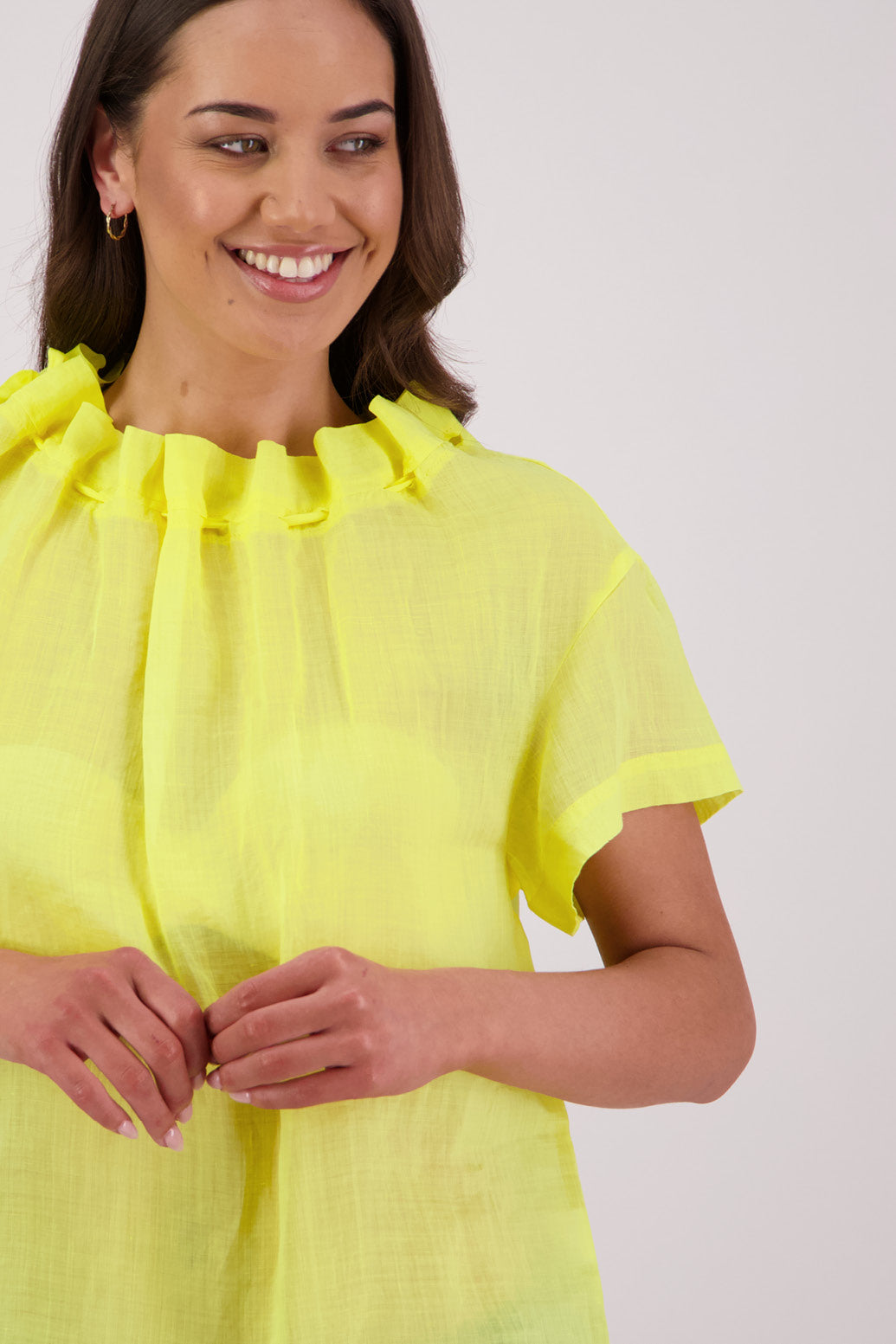 Closeup front view Briarwood Taffy Top In Yellow.