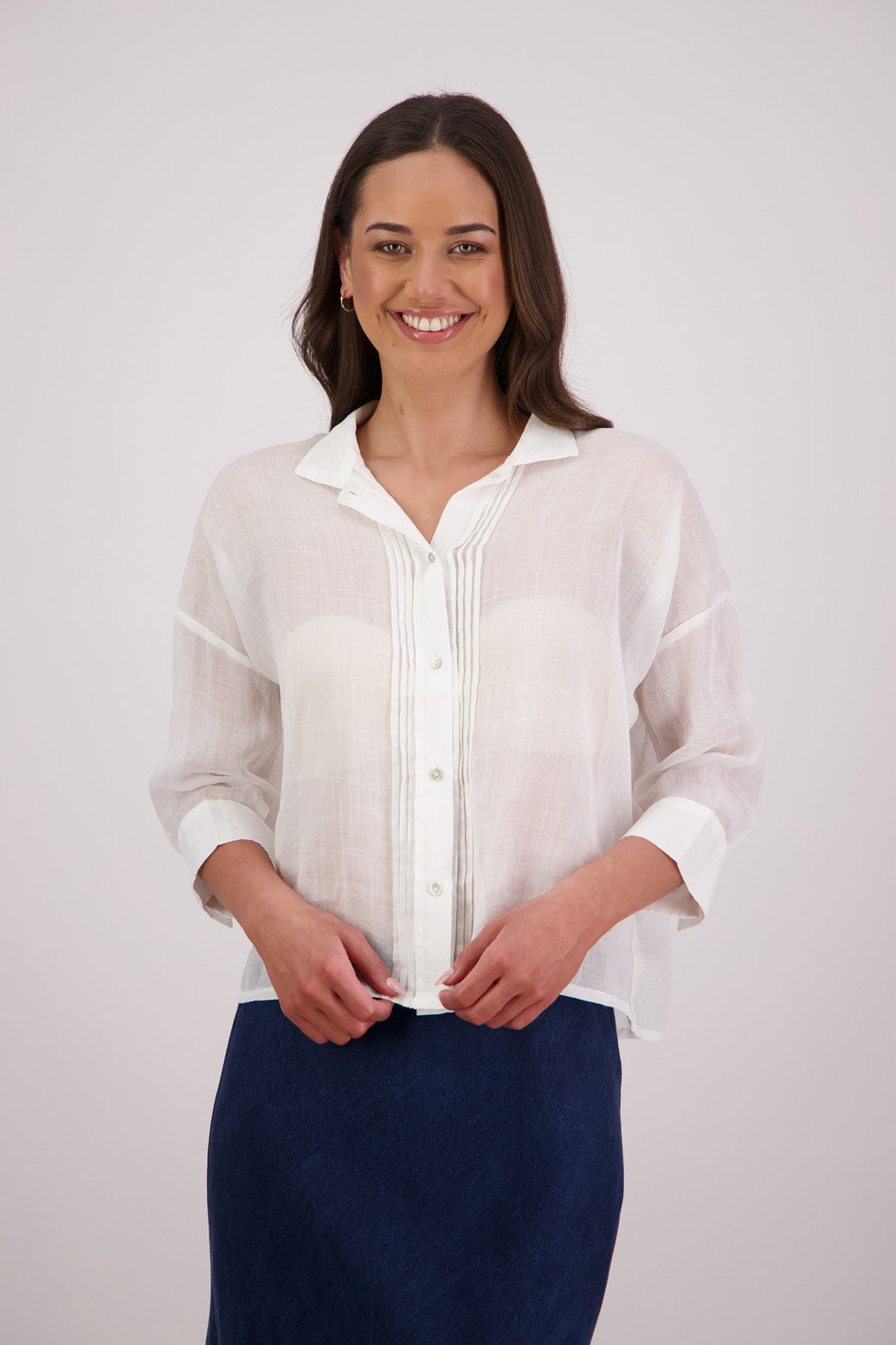 Briarwood Taj Shirt in White, 100% Ramie.