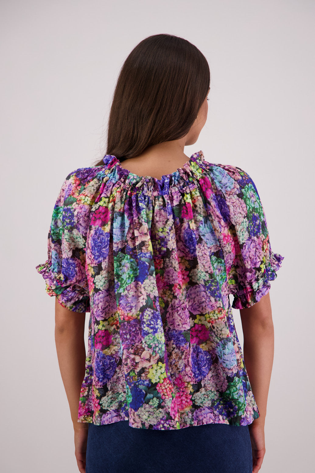 Back view of Briarwood Teddy Top in hydrangea print.
