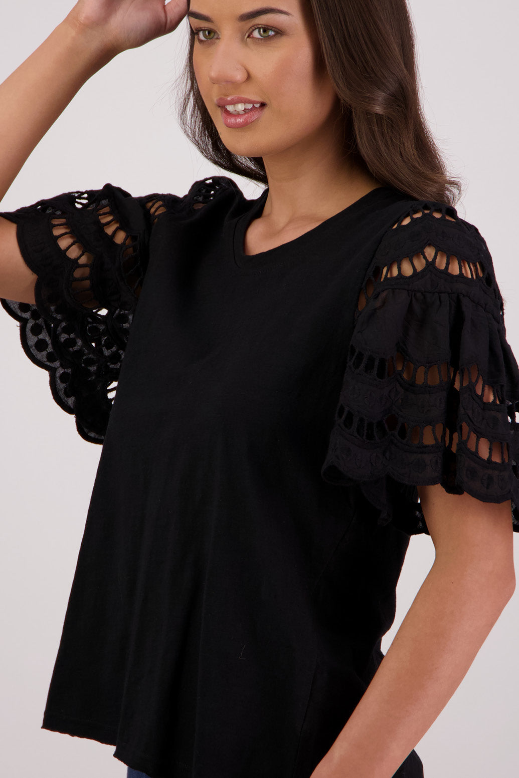 Closeup side view Briarwood Tex T-shirt in Black.