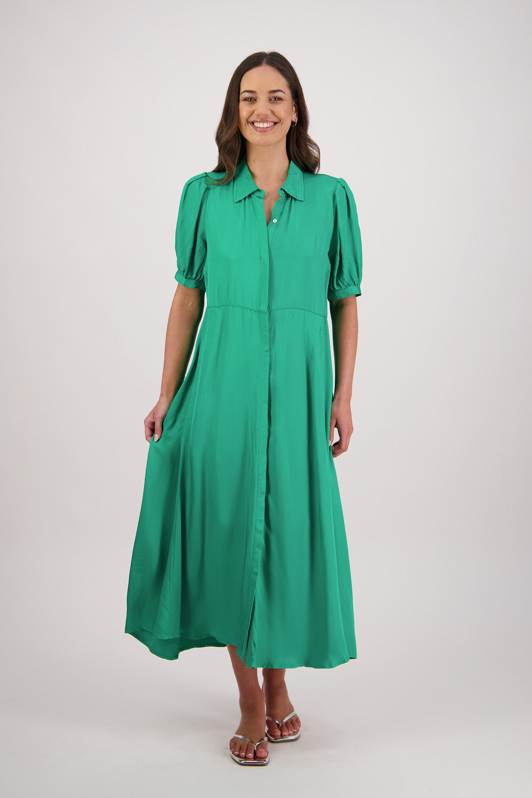 Briarwood Thelma Shirt Dress in Emerald, 100% Viscose.