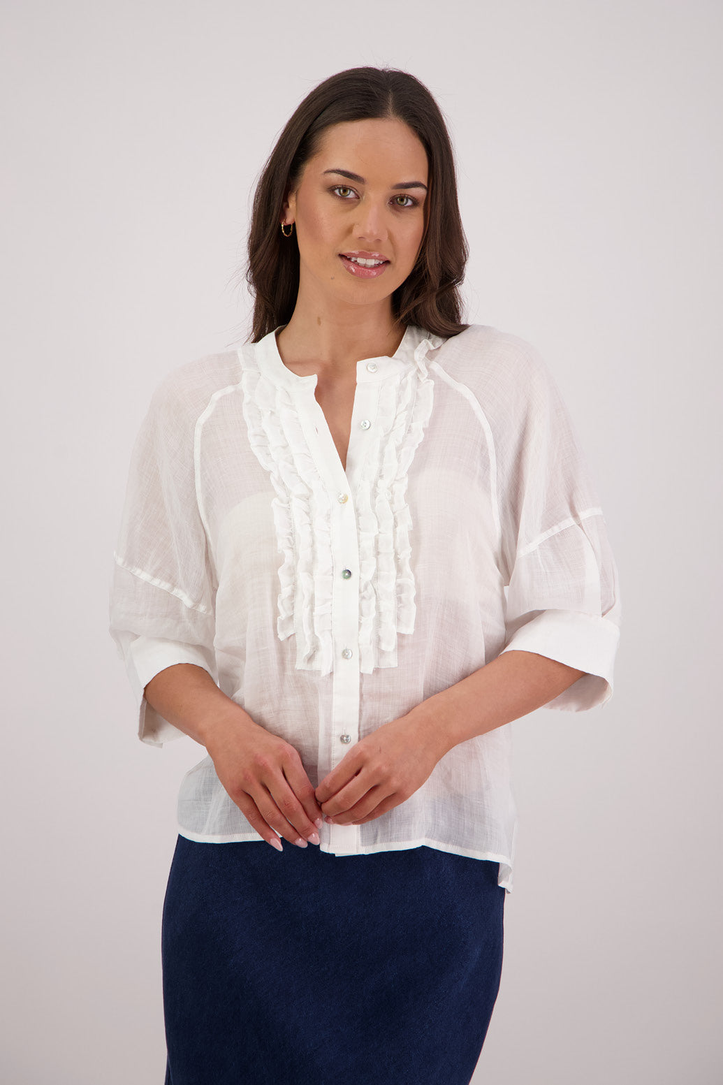 Briarwood Tiffany Shirt in White, 100% Ramie.