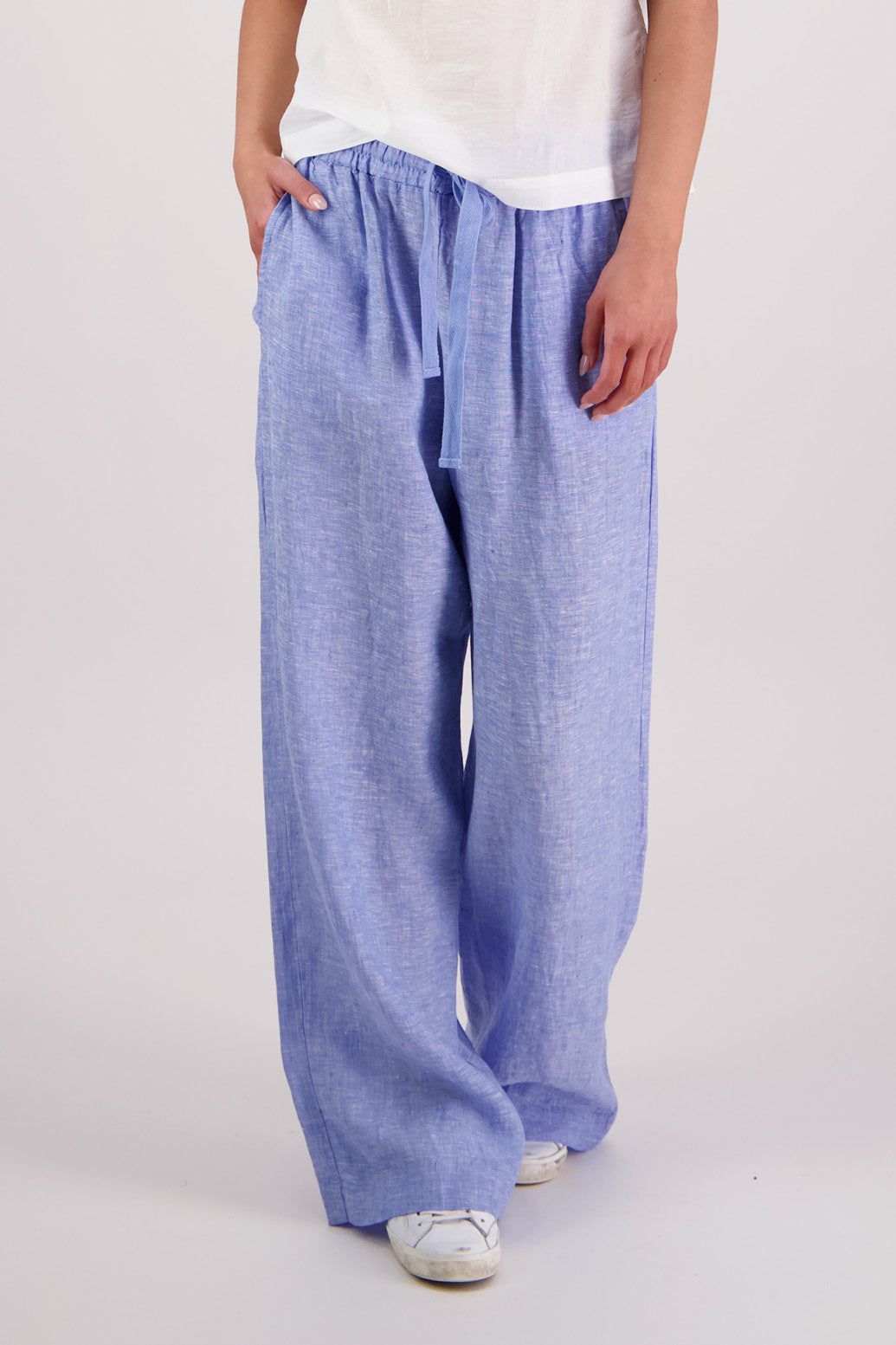Closeup front view Briarwood Toddy Pant in Sky Blue.