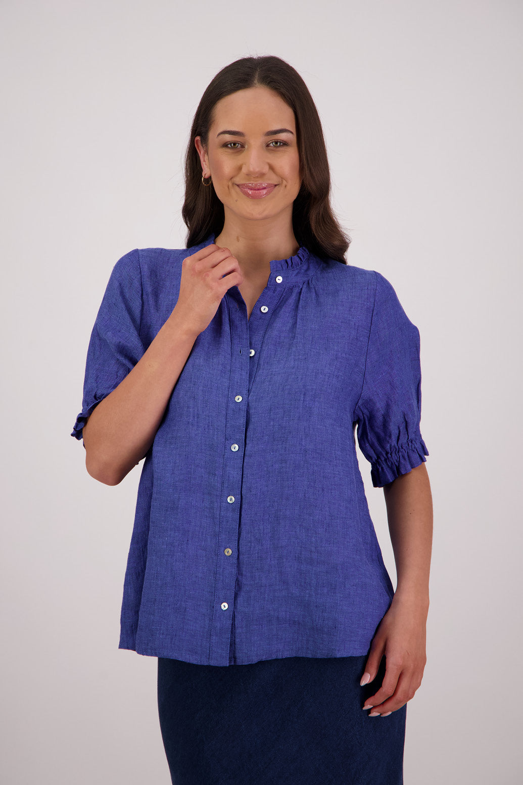 Briarwood Tom Shirt in Blue 100% Linen.