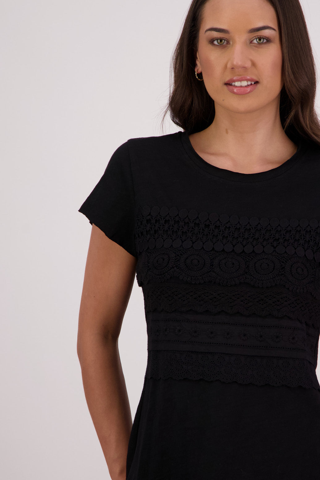Closeup front view Briarwood Trish T-shirt in Black.