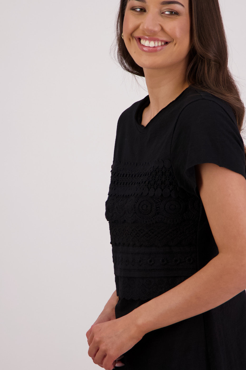 Closeup side view Briarwood Trish T-shirt in Black.