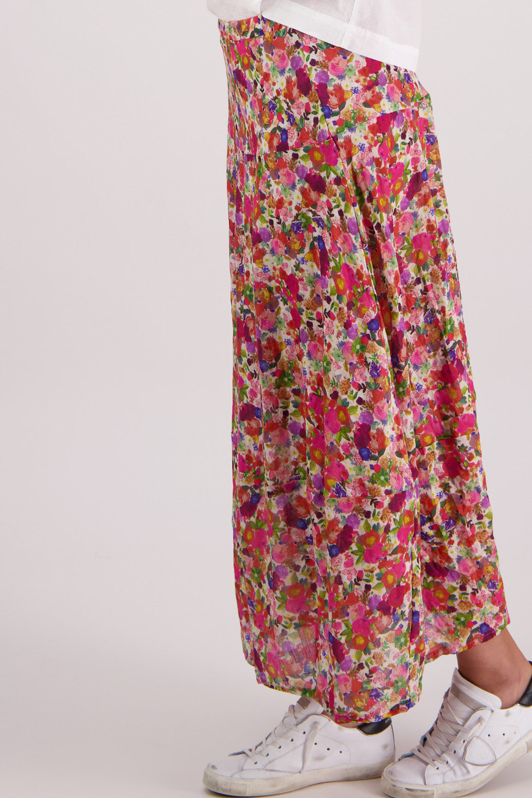 Close up side view of Briarwood Tutti Skirt in Bright Floral print.