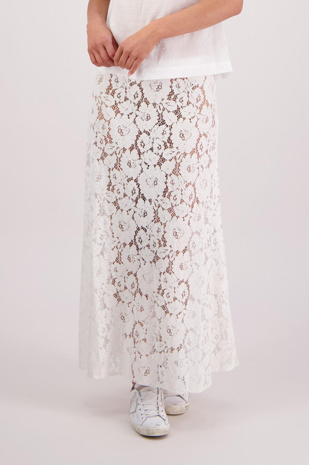 Close up front Briarwood Twinkle Lace Skirt in White.