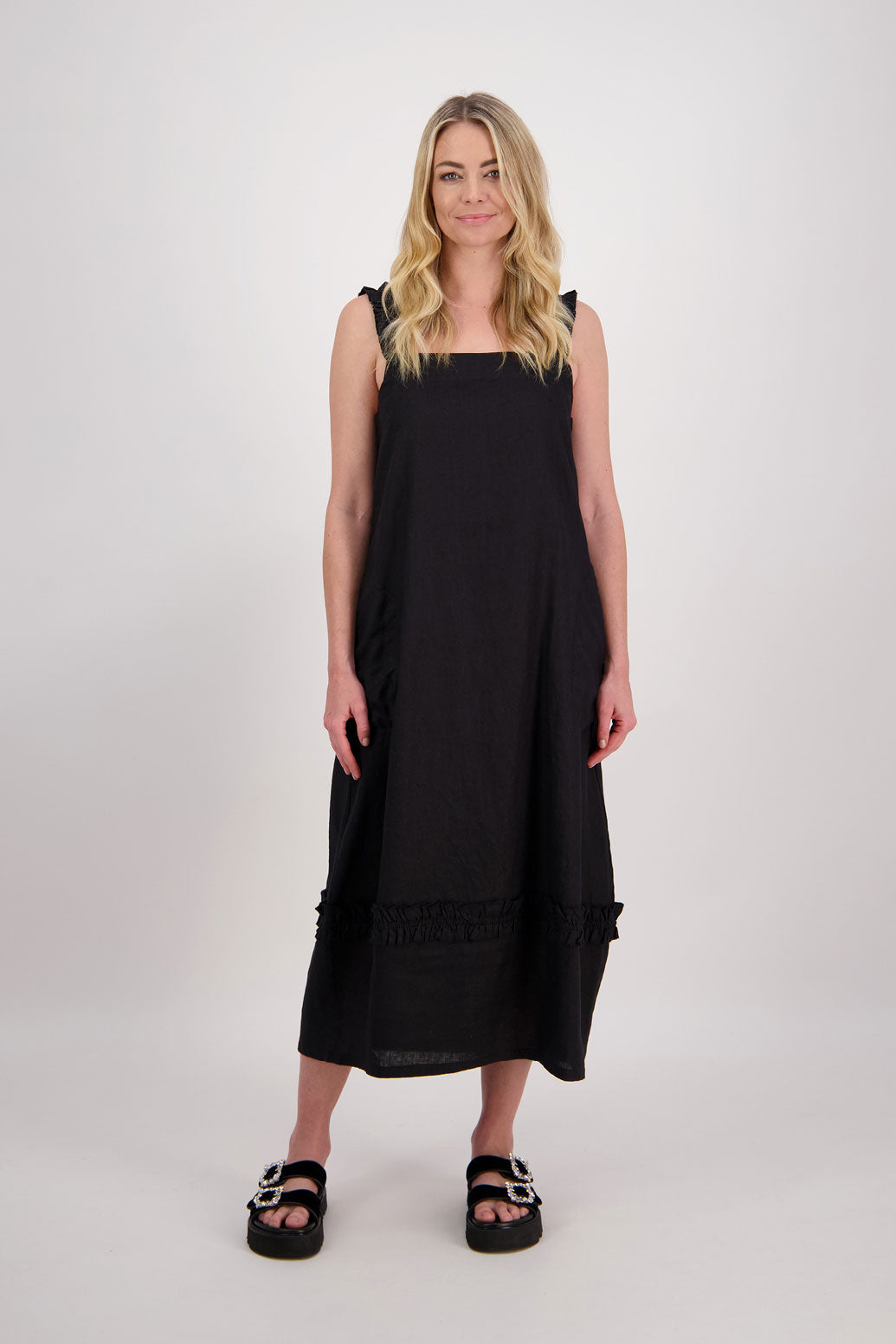 Webb Linen Dress with Bubble Hem - Black