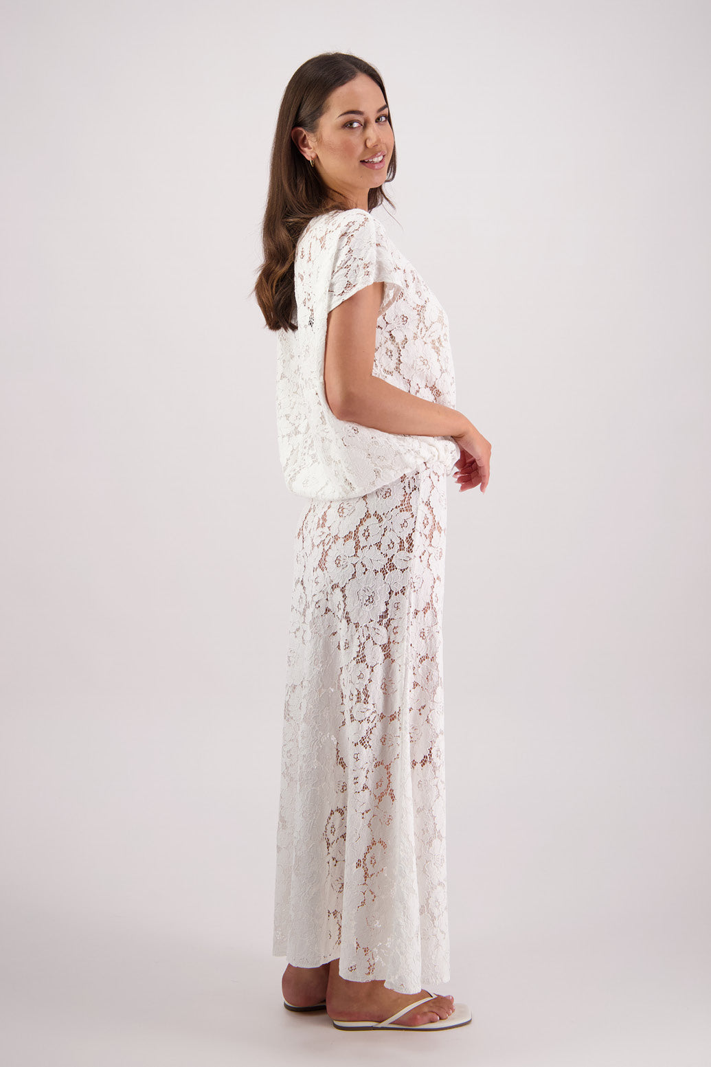 Twinkle White Lace Skirt