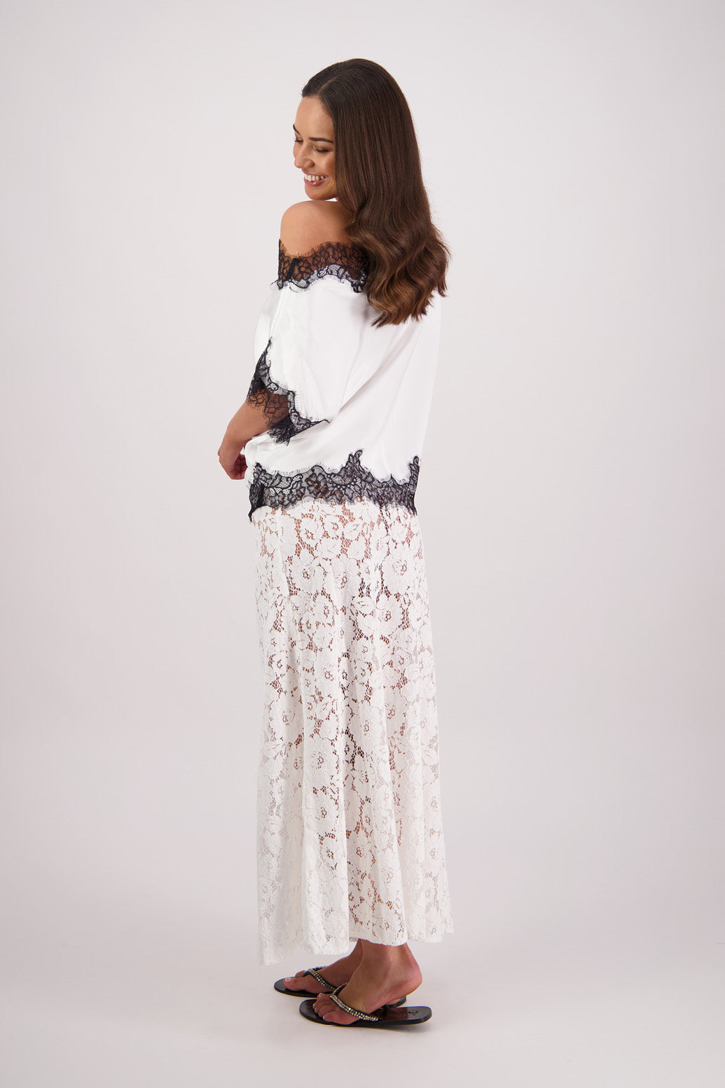 Tabby Ivory/Black Top